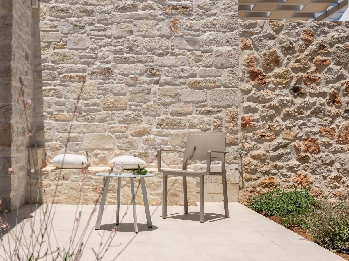 Evaero Villas I, Ii, Iii, IV - An Ever-So Inviting Escape, By Thinkvilla Sfáka Exterior foto