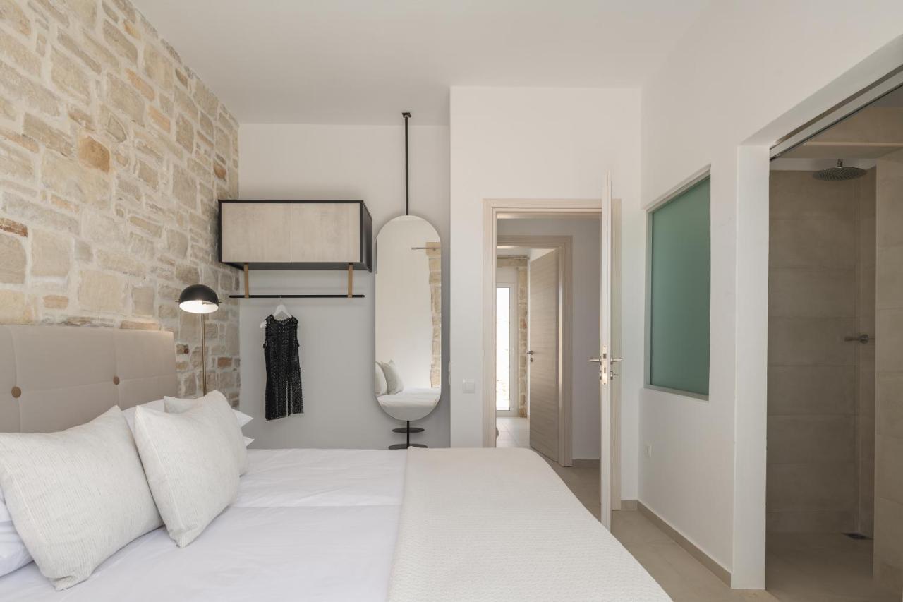 Evaero Villas I, Ii, Iii, IV - An Ever-So Inviting Escape, By Thinkvilla Sfáka Exterior foto