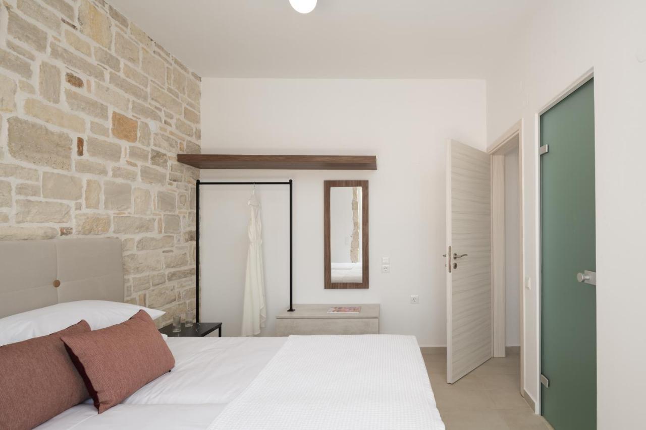 Evaero Villas I, Ii, Iii, IV - An Ever-So Inviting Escape, By Thinkvilla Sfáka Exterior foto